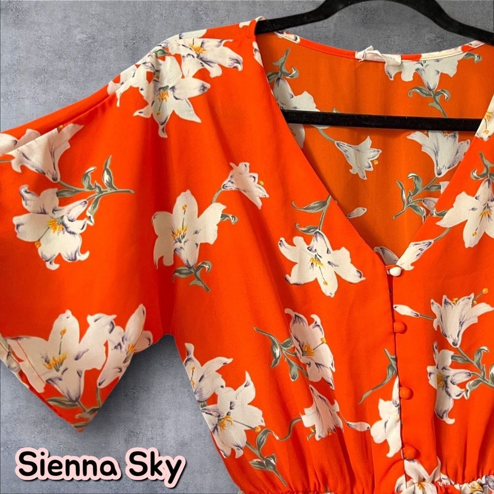 Sienna Sky Orange-Red Floral Cinched Waist Button-Down Blouse – Size S – EUC - Picture 4 of 7